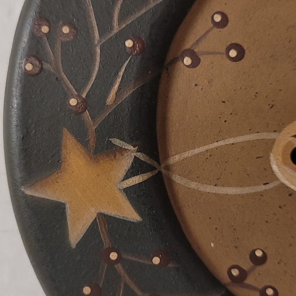 Adorable Primitive Wooden Plate - Picture 3 of 15